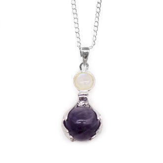 Healing Hands Pendant in Amethyst